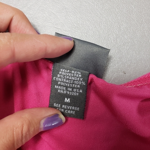 3/$15 dots pink stretchy halter top women's size medium - Picture 8 of 9